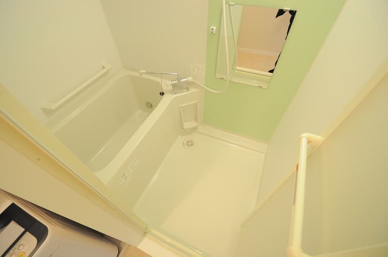 Room image 15