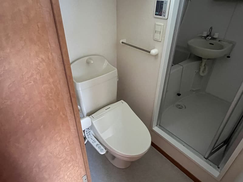 Room image 9