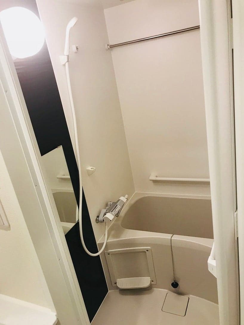 Room image 13