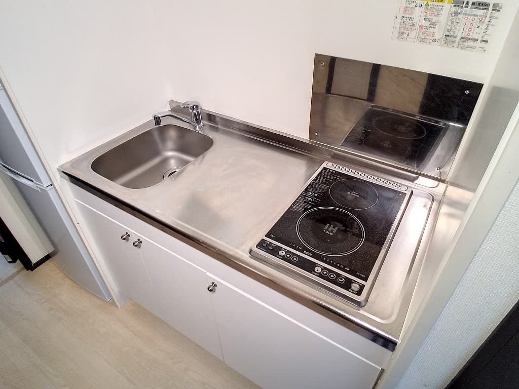 Room image 16