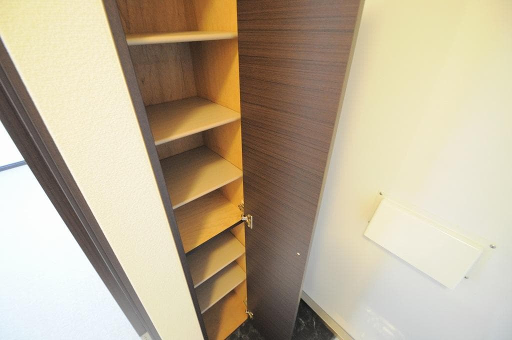 Room image 12
