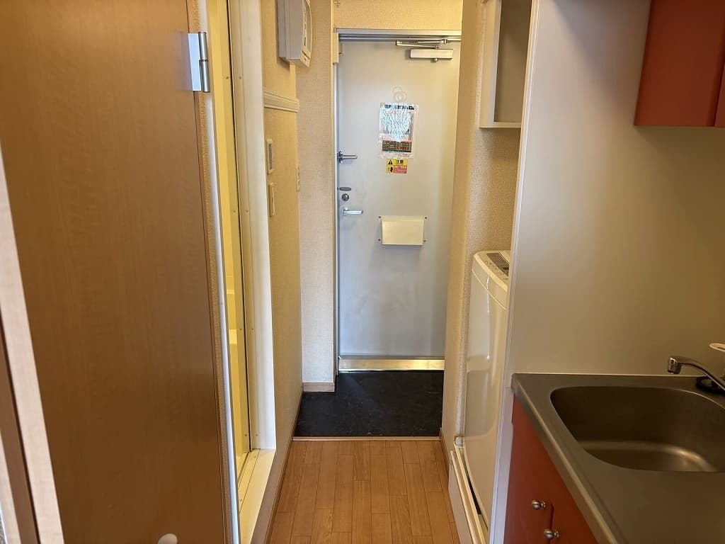 Room image 14