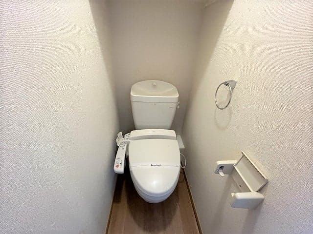 Room image 9