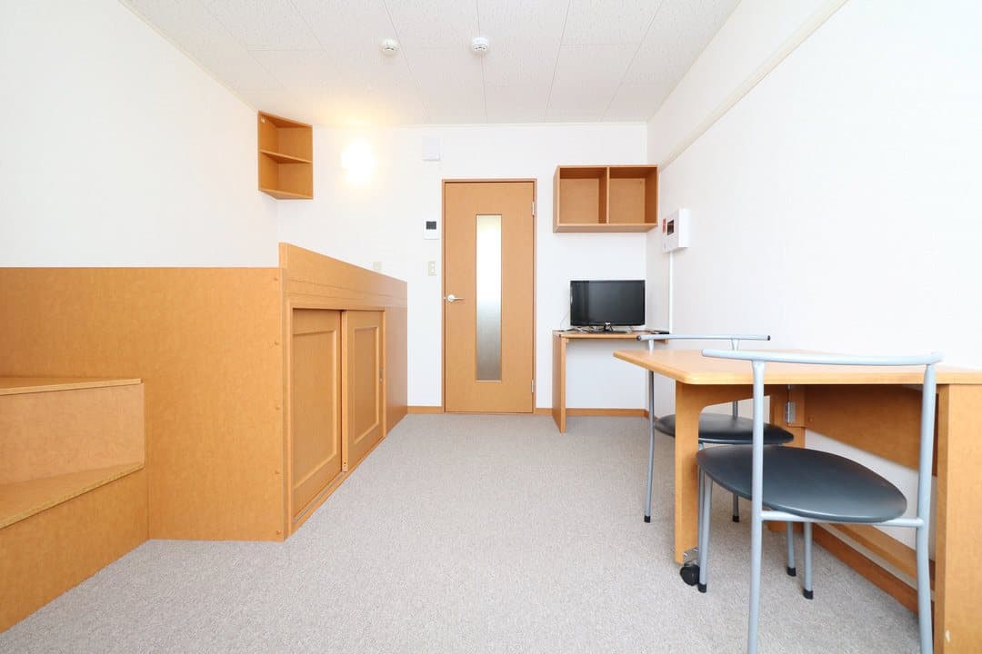 Preview interior of leopalace MY Nakayama