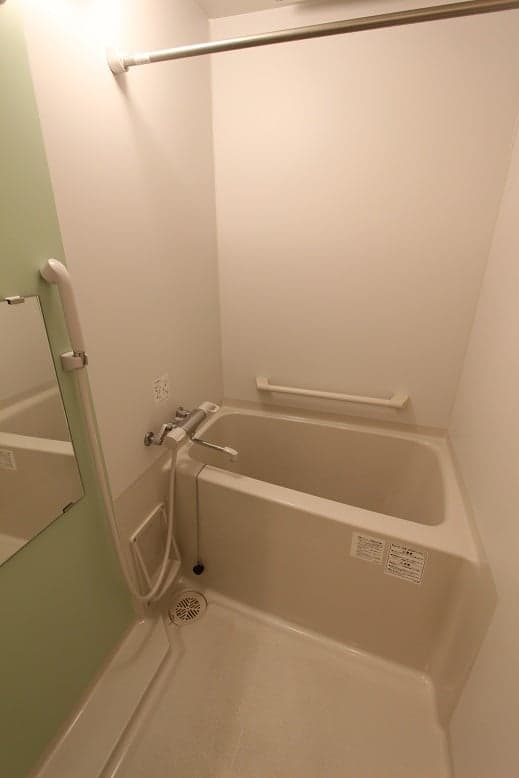 Room image 9
