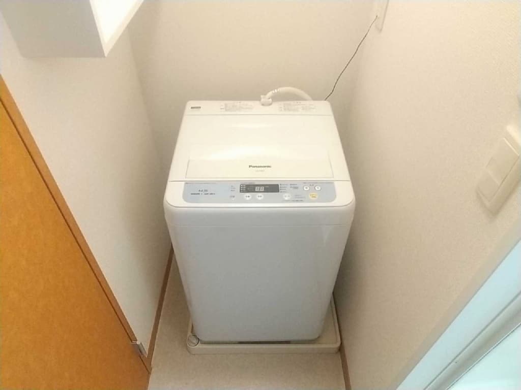 Room image 12