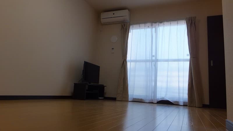Preview interior of LEONEXT Crest Tenjin