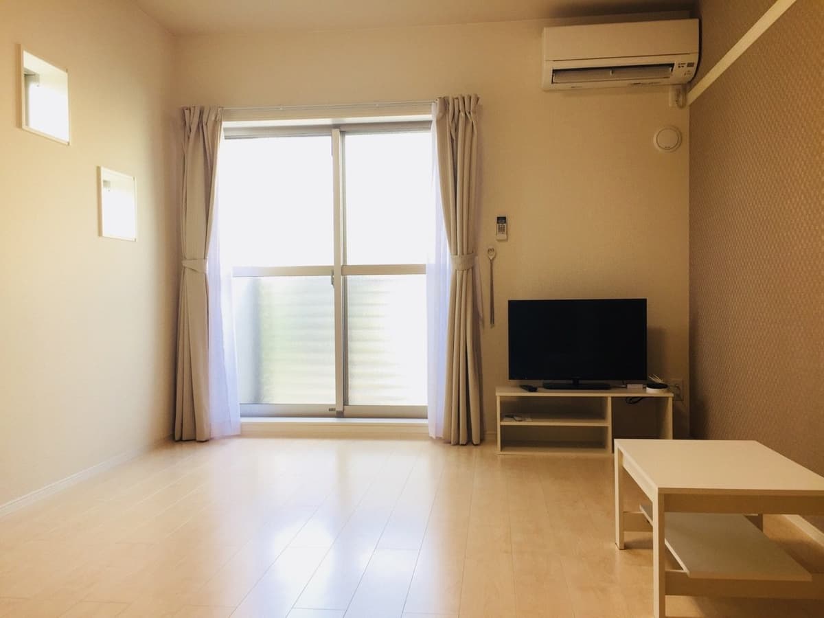 Room image 11