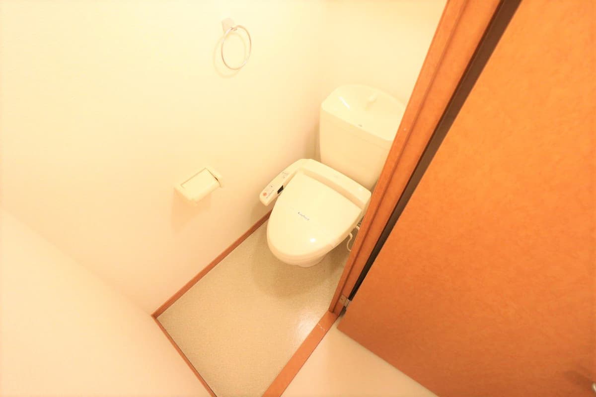Room image 13