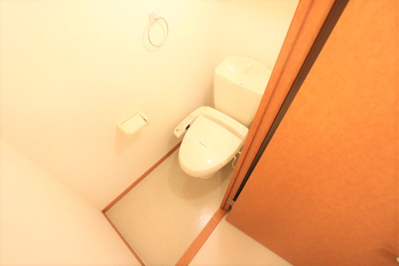 Room image 14