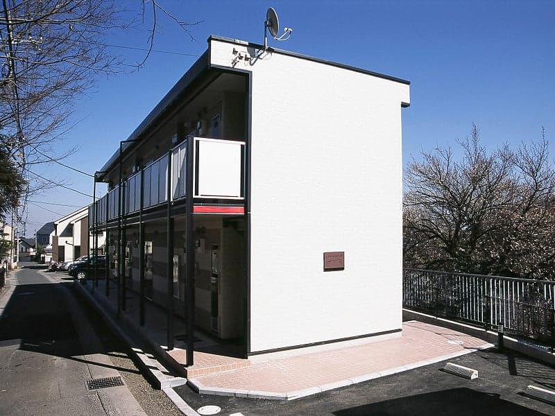 Main exterior of leopalace North Hill