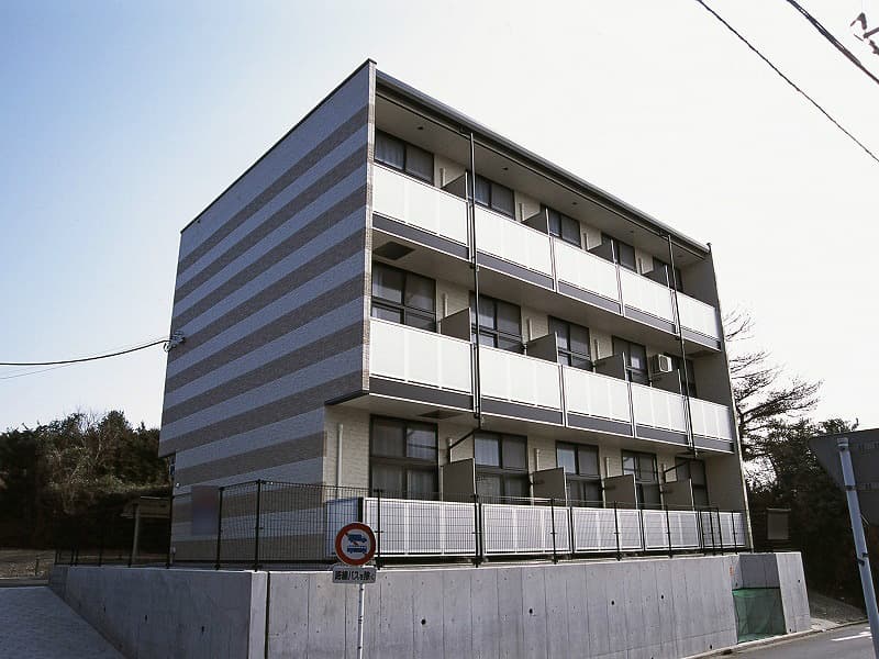 Main exterior of leopalace ELAN II