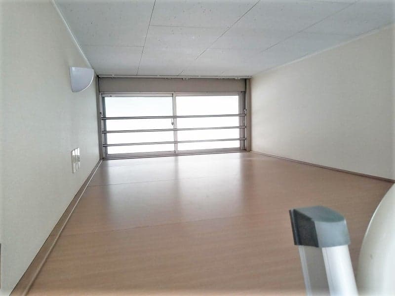 Room image 16