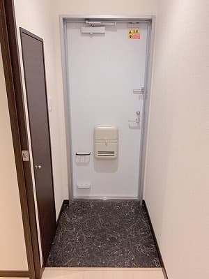Room image 8