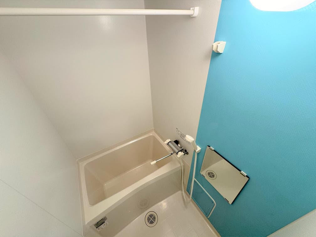 Room image 13
