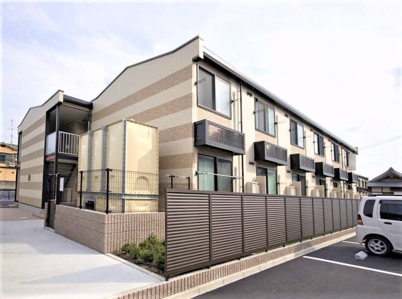 Main exterior of leopalace Gogasho II