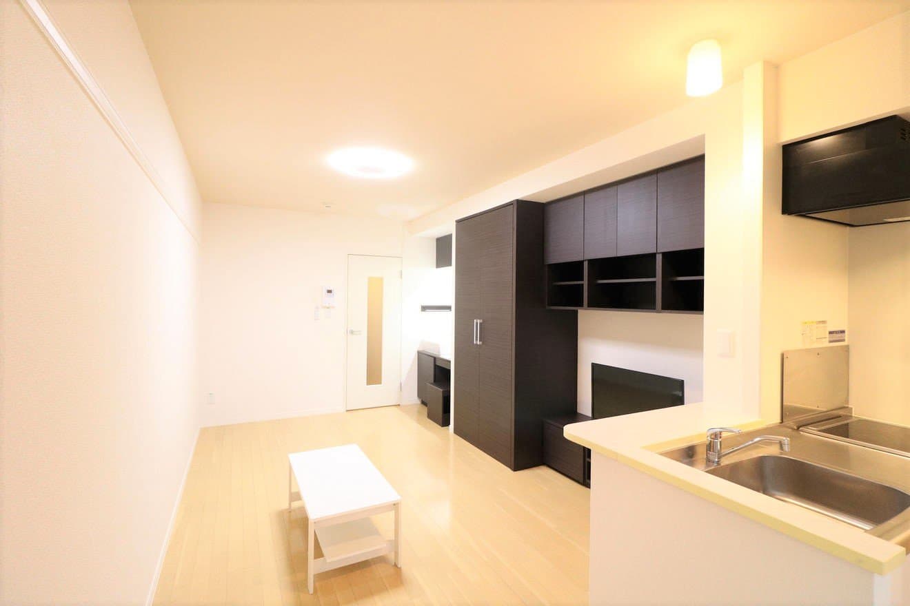 Preview interior of LEONEXT Gentaku