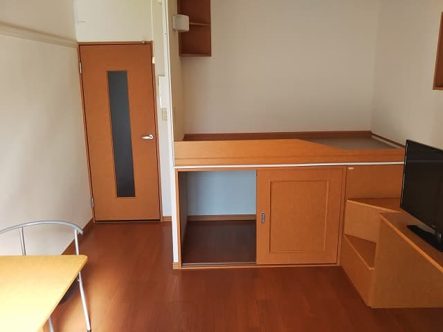 Room image 11
