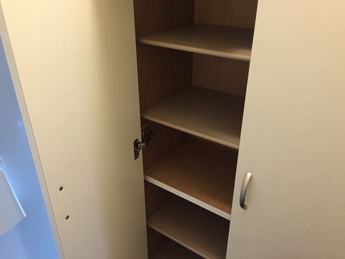 Room image 16