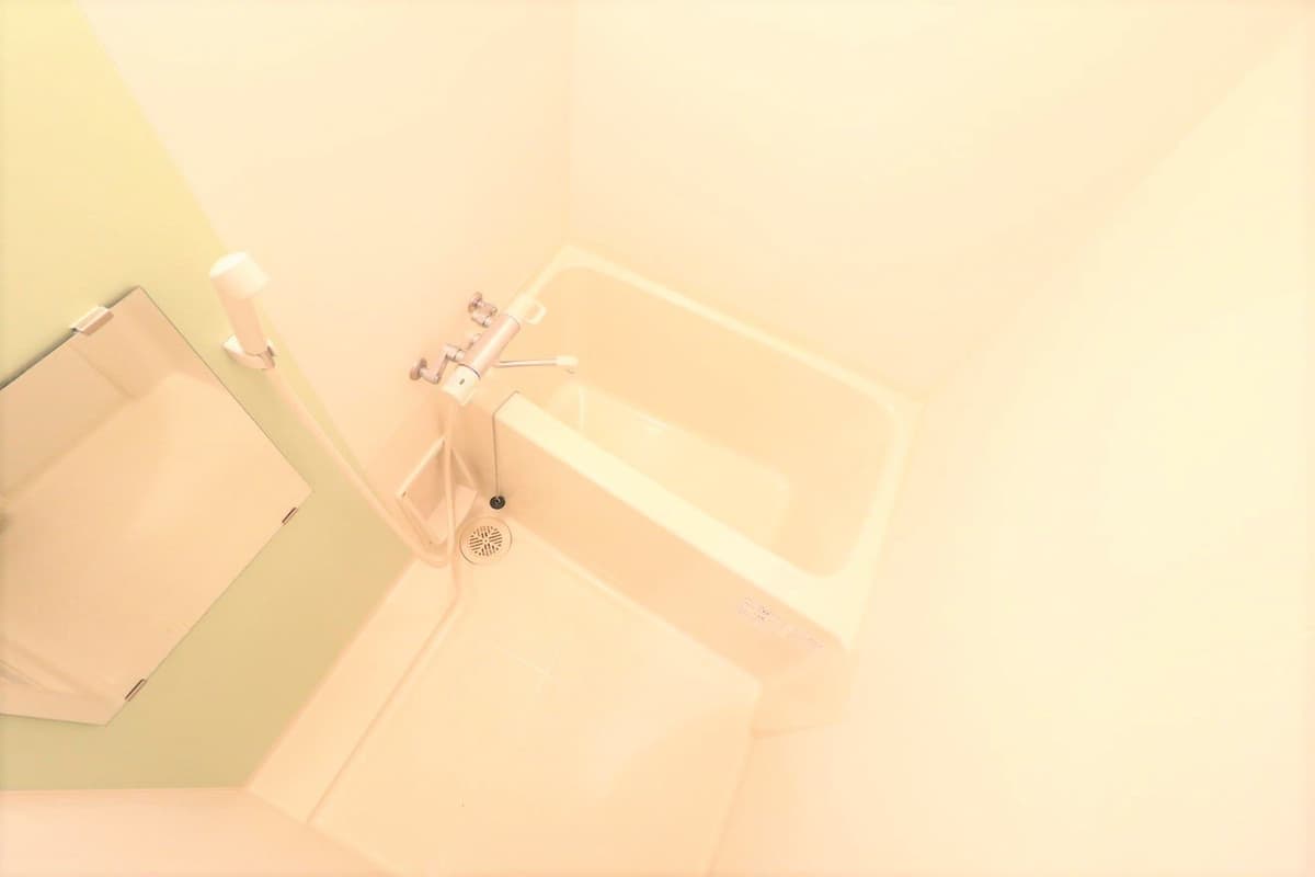 Room image 15