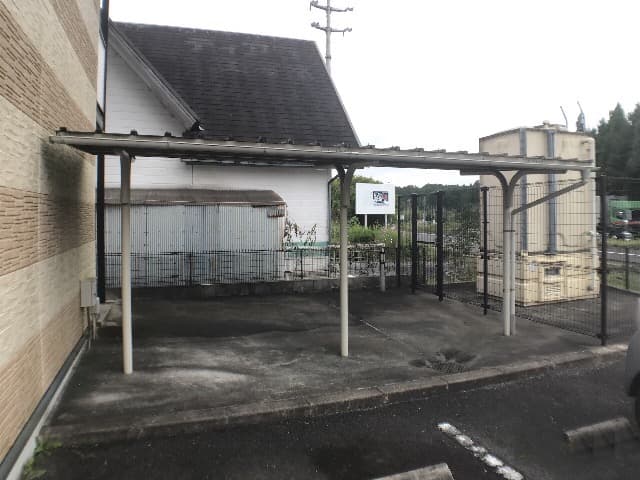 Room image 15