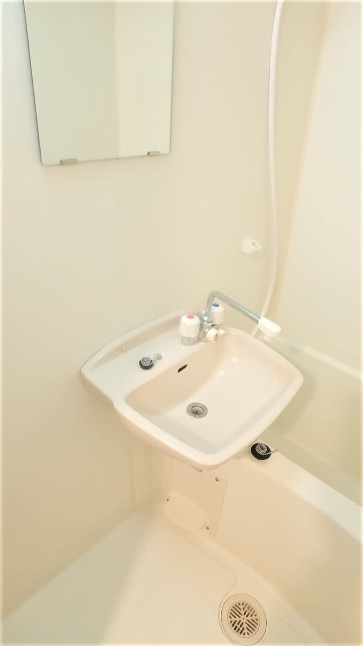 Room image 9