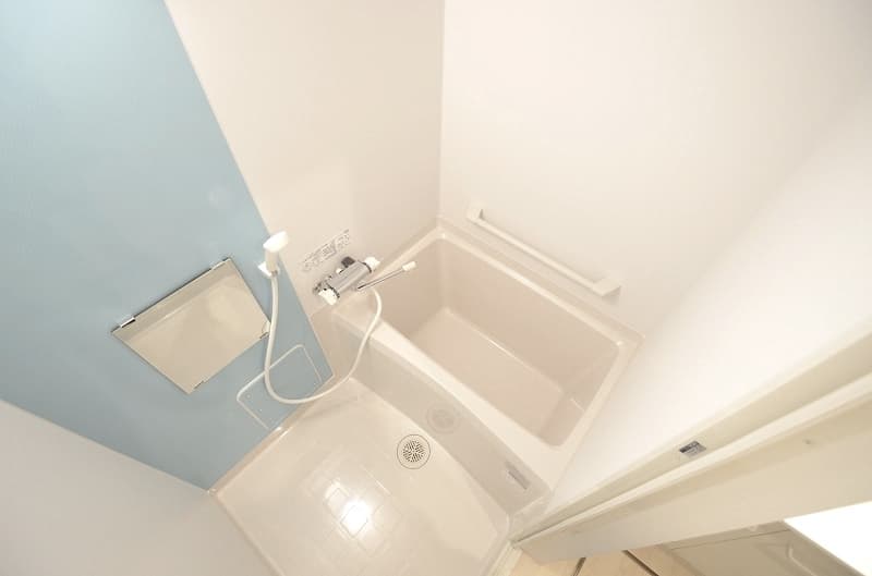 Room image 13