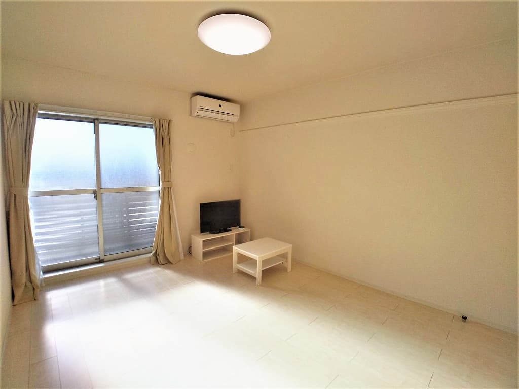 Preview interior of CLEINO Amista