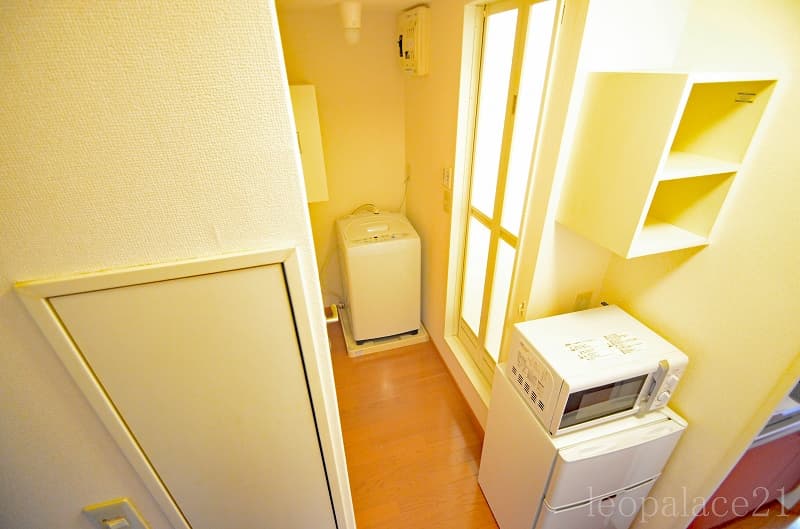 Room image 10