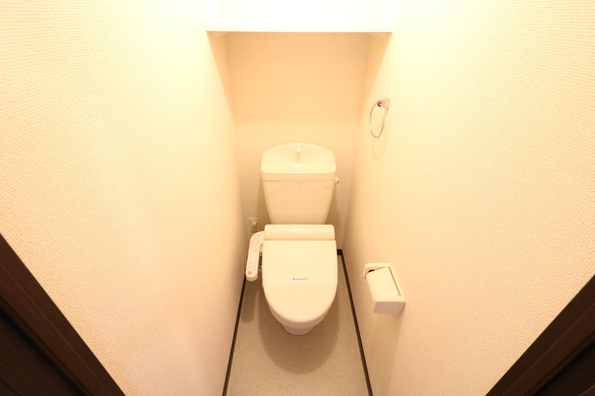 Room image 9