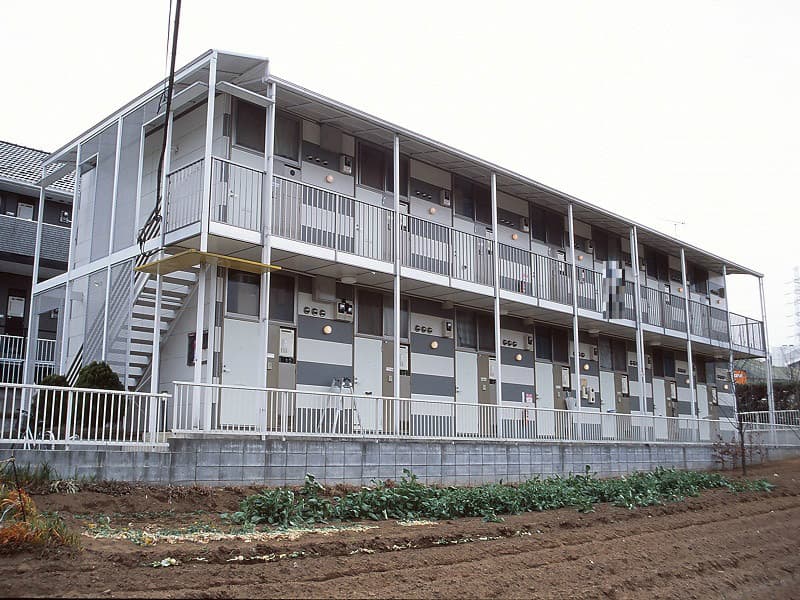 Main exterior of leopalace Higashi Yurigaoka
