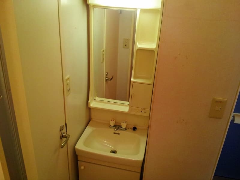 Room image 10