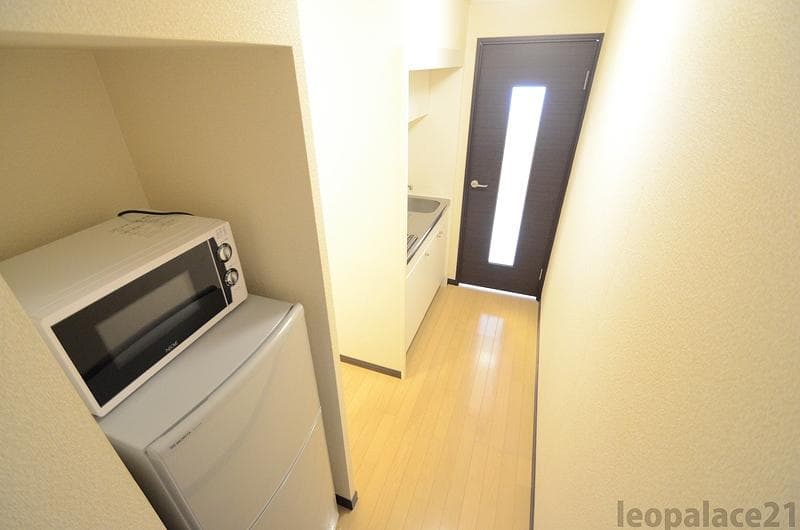 Room image 15