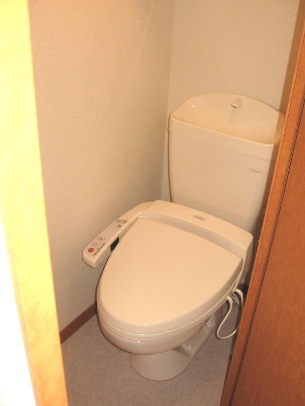 Room image 13