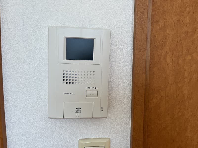 Room image 12