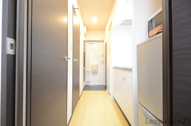 Room image 11