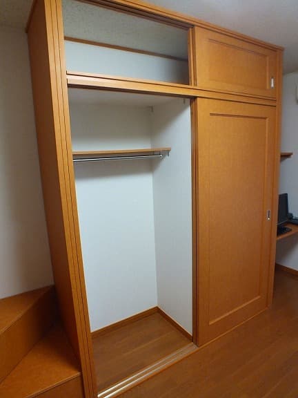 Room image 13