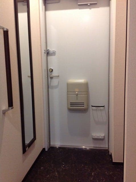 Room image 11