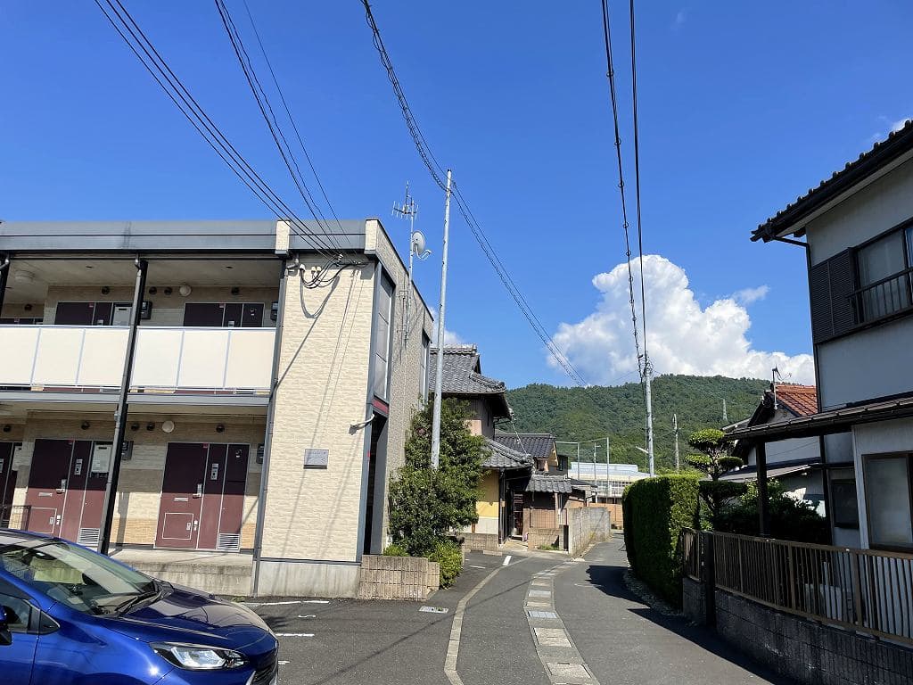 Room image 16