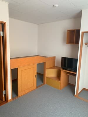 Room image 15