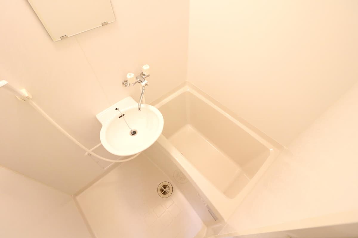 Room image 14