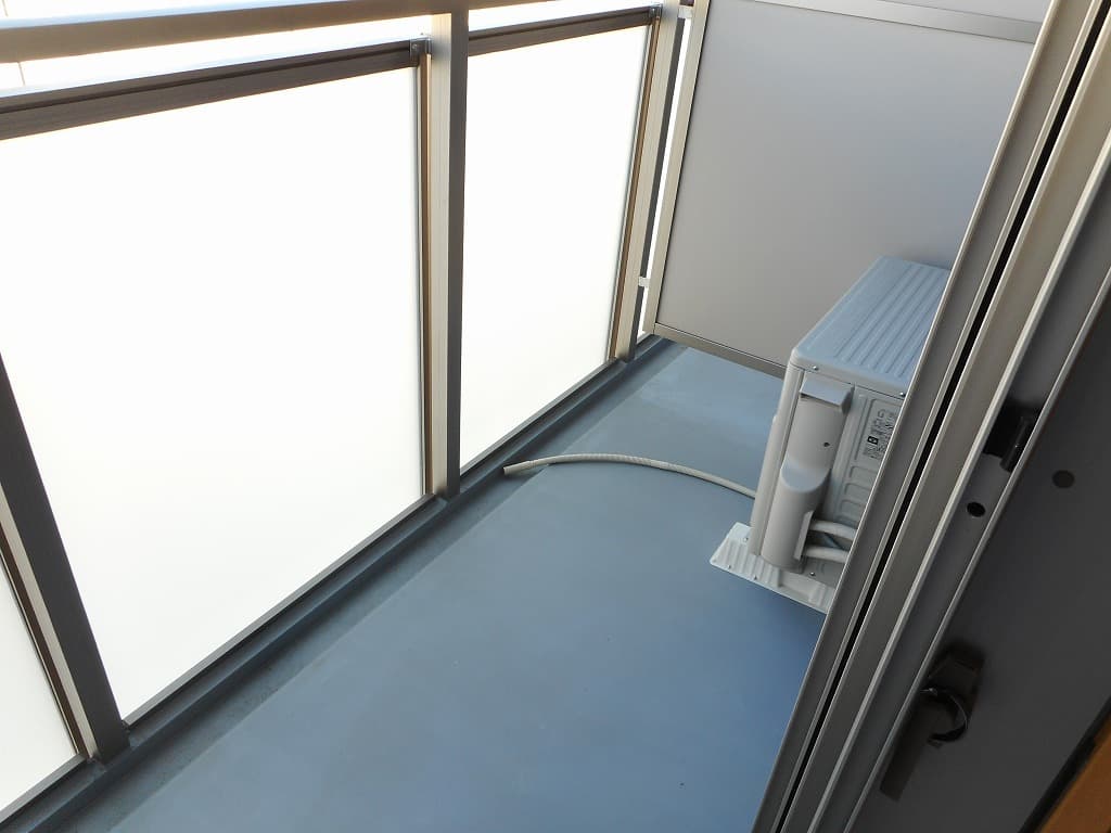 Room image 10