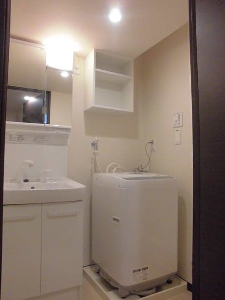 Room image 13