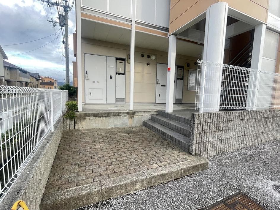 Room image 11