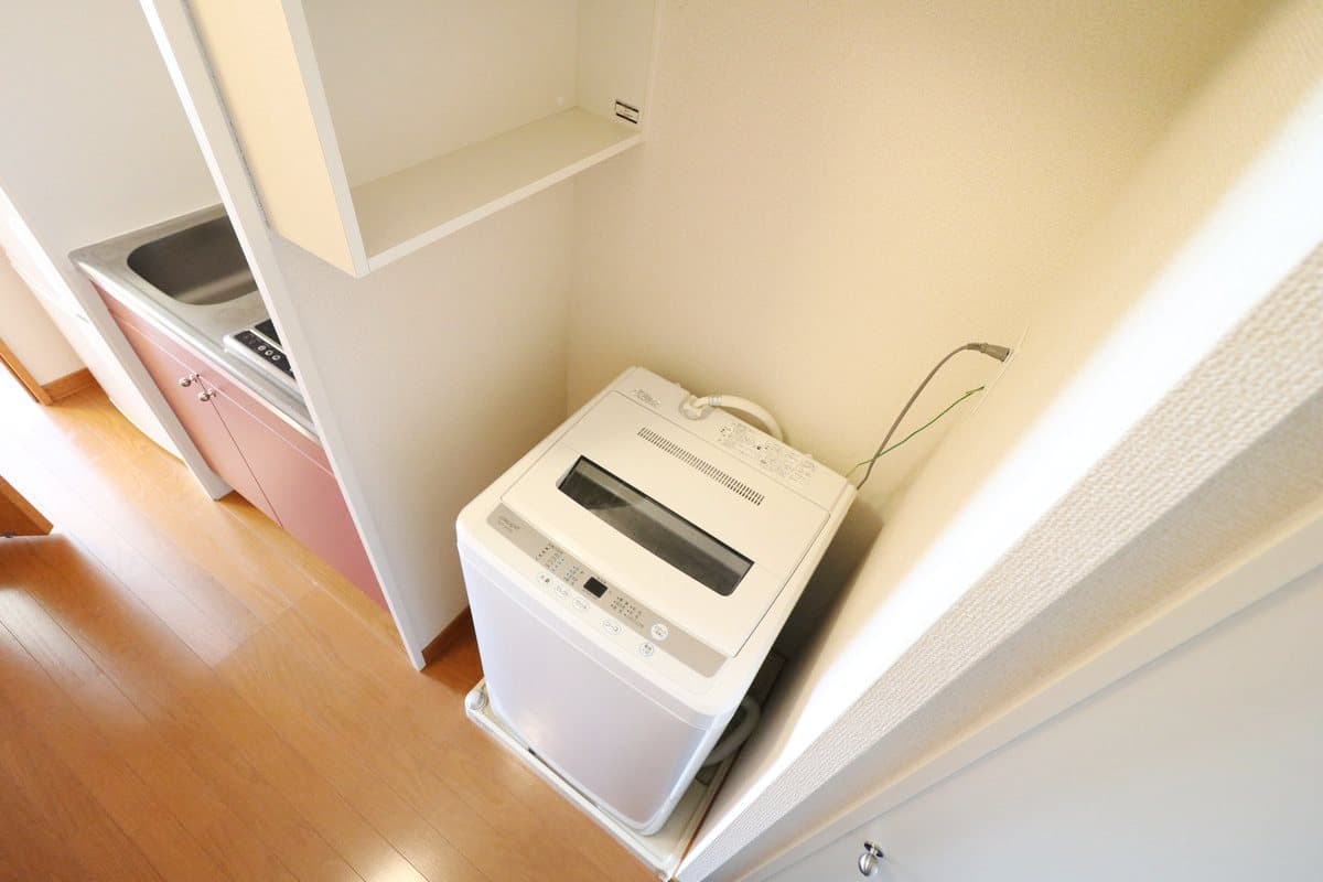 Room image 16