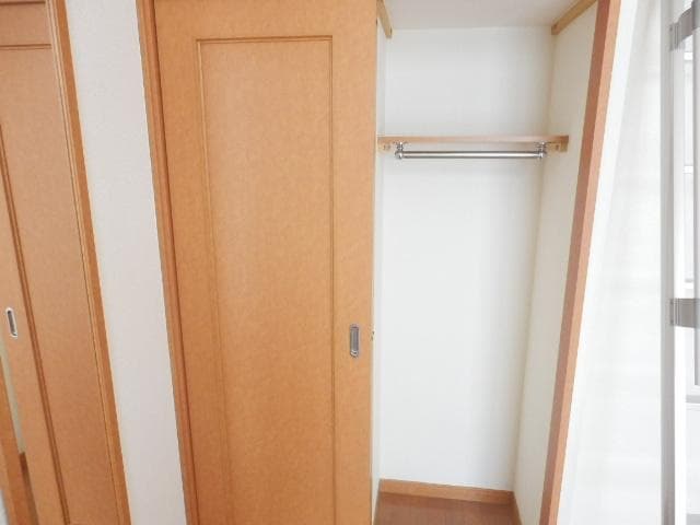 Room image 15