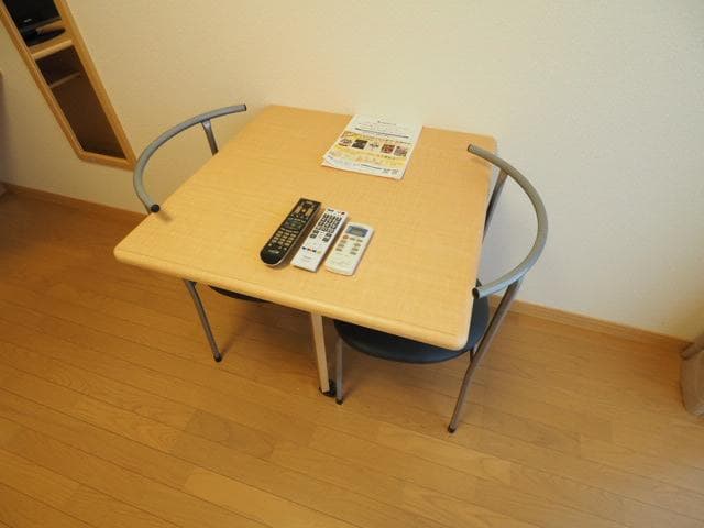 Room image 12