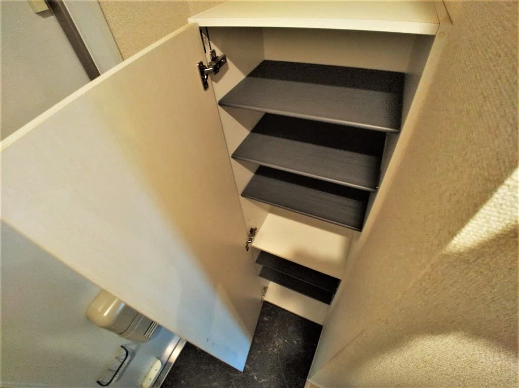 Room image 12