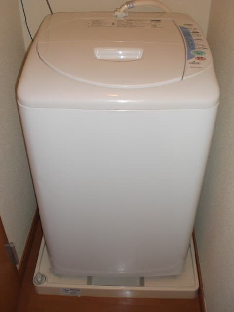Room image 12