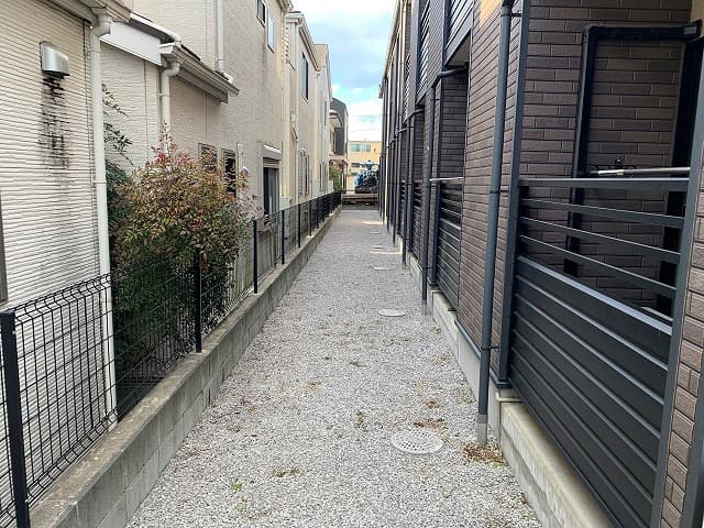 Room image 16